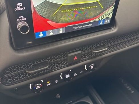 Used 2026 Honda HR-V Sport image 4