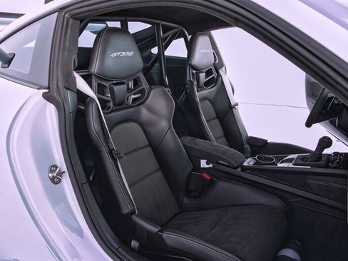 Used 2025 Porsche 911 GT3 RS RWD image 34