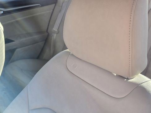 Used 2016 Ford Fusion SE w/ Equipment Group 502A image 27