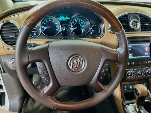 Used 2017 Buick Enclave Premium AWD/4WD image 11