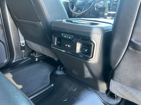 Used 2024 GMC Sierra 1500 AT4 w/ Technology Package AWD/4WD image 65