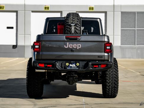 Used 2020 Jeep Gladiator Rubicon image 10