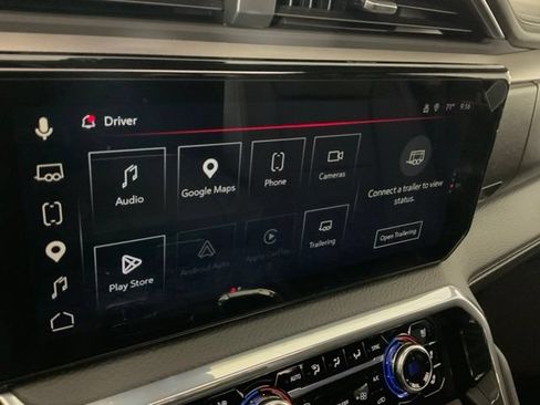 Used 2026 GMC Sierra 1500 Denali AWD/4WD image 12