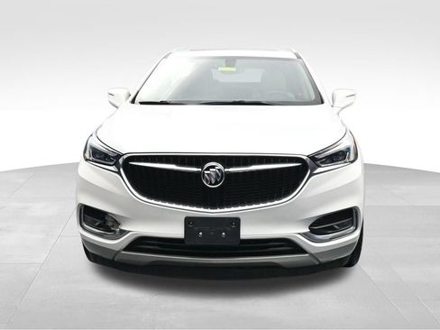 Used 2018 Buick Enclave Essence AWD/4WD image 8