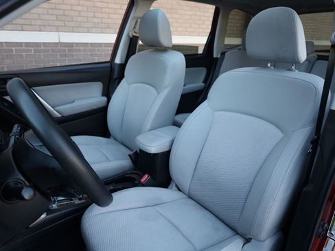 Used 2015 Subaru Forester 2.5i Premium image 31
