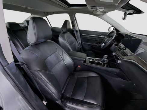 Used 2023 Nissan Altima 2.5 SL FWD image 31