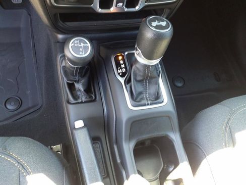 New 2025 Jeep Wrangler Sport S image 15