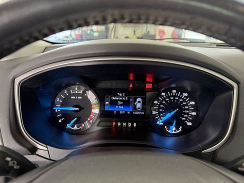 Used 2014 Ford Fusion SE w/ Equipment Group 201A FWD image 13
