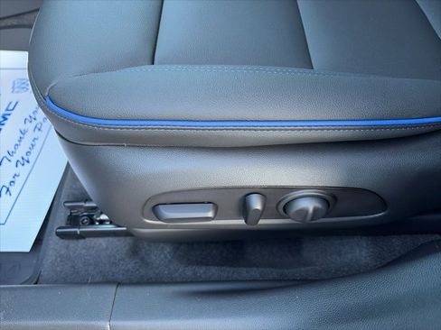 New 2026 Buick Envista Sport Touring w/ Convenience I Package image 18