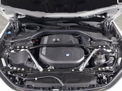 New 2026 BMW 740i RWD image 9