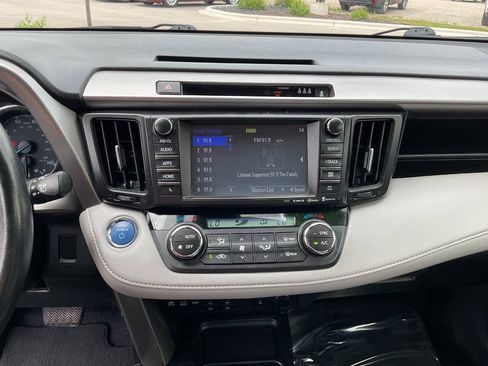 Used 2018 Toyota RAV4 XLE w/ Convenience Package AWD/4WD image 23