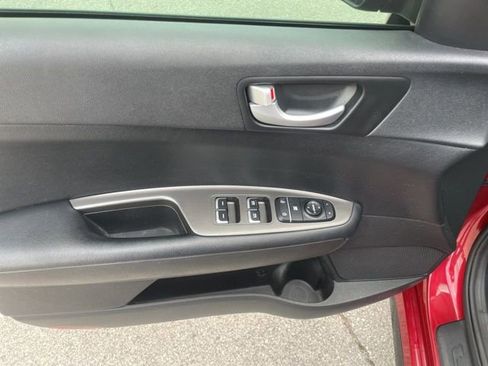 Used 2020 Kia Optima S FWD image 19