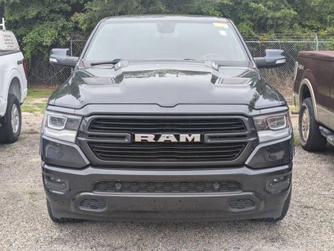 Used 2019 RAM 1500 Laramie w/ Sport Appearance Package AWD/4WD image 3