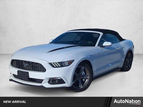 Used 2017 Ford Mustang Convertible w/ Equipment Group 051A image 1