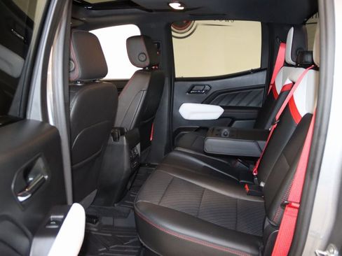 Used 2023 GMC Canyon AT4X image 62