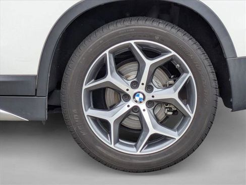 Used 2018 BMW X1 xDrive28i image 23