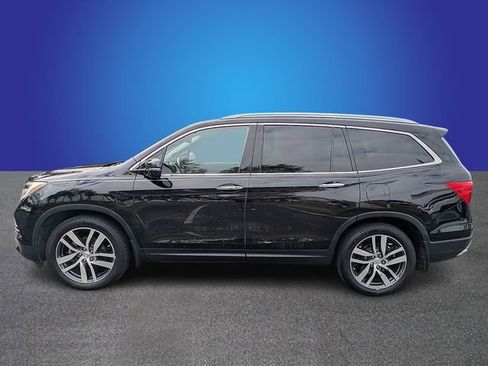 Used 2017 Honda Pilot Touring image 2