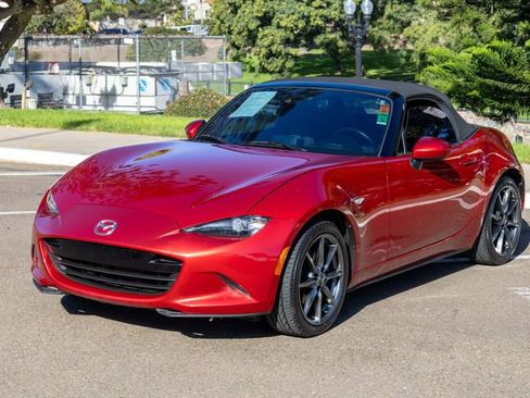 Used 2016 MAZDA MX-5 Miata Grand Touring image 6