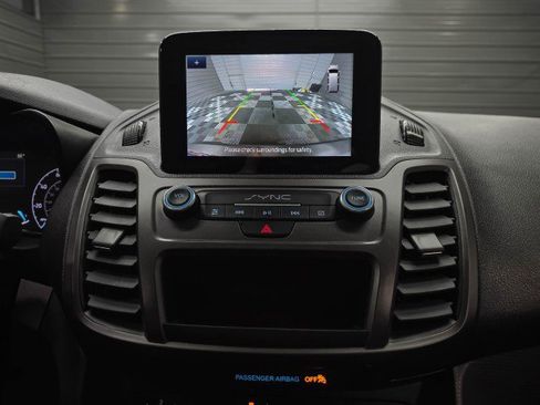 Used 2021 Ford Transit Connect XL FWD image 25