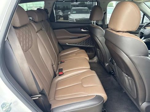 Used 2023 Hyundai Santa Fe Limited AWD/4WD image 12