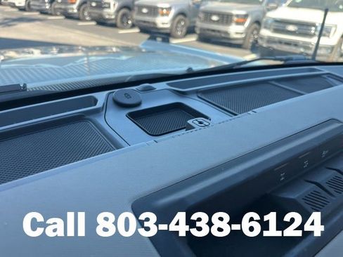 Used 2025 Ford Bronco Big Bend w/ Black Diamond Package image 24