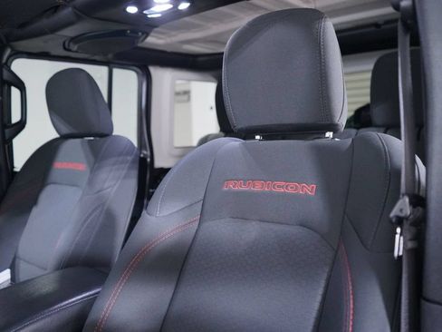 Used 2021 Jeep Wrangler Unlimited Rubicon AWD/4WD image 12