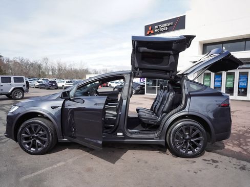 Used 2024 Tesla Model X AWD/4WD image 54