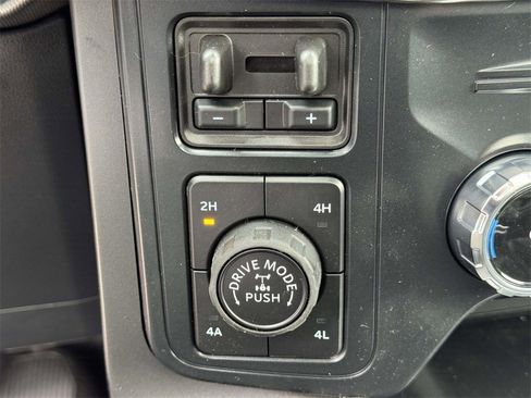 New 2025 Ford F150 Lariat w/ Equipment Group 502A High image 7