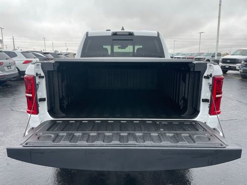 Used 2025 RAM 1500 Limited AWD/4WD image 37