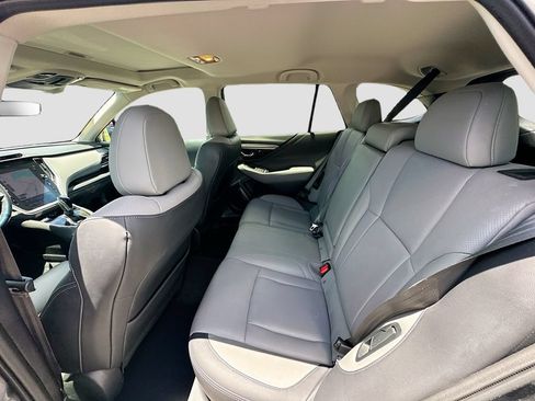 Used 2022 Subaru Outback Limited AWD/4WD image 26