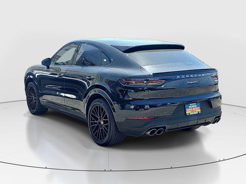 Used 2020 Porsche Cayenne S AWD/4WD image 7
