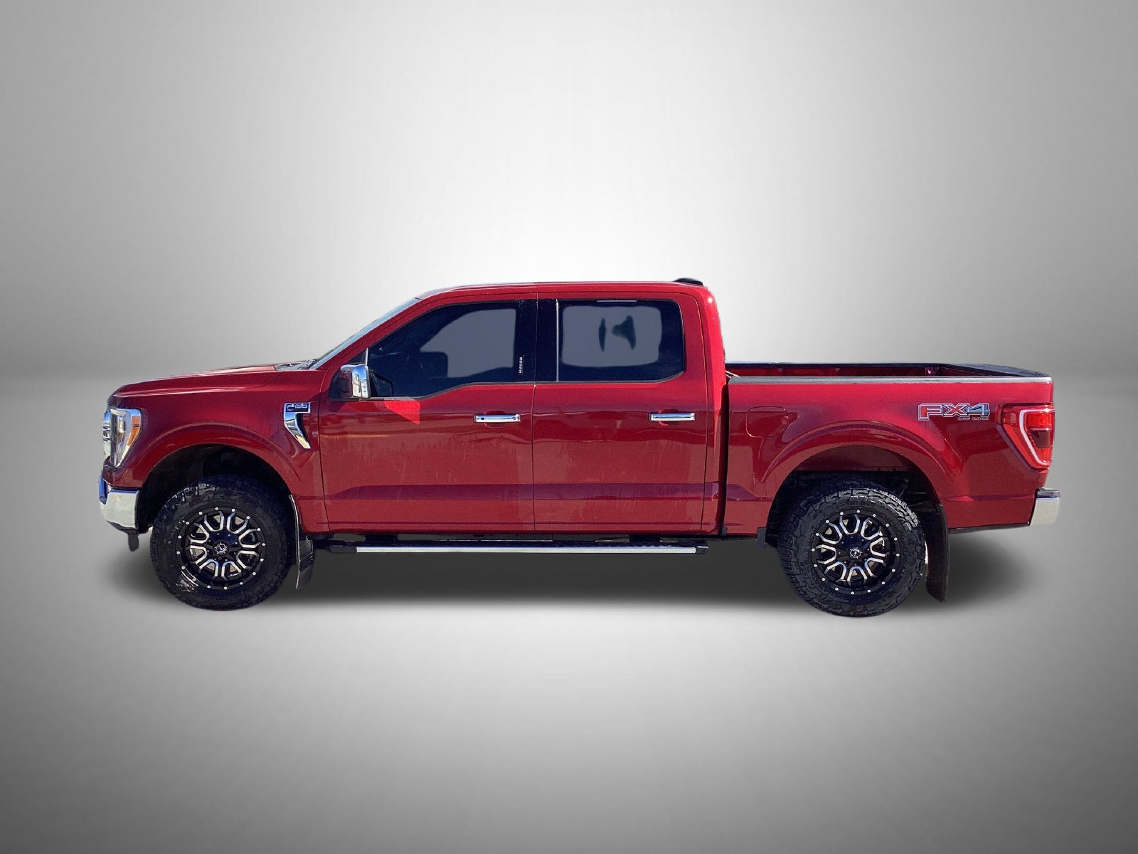 Used 2021 Ford F150 XLT w/ Equipment Group 302A High AWD/4WD image 2