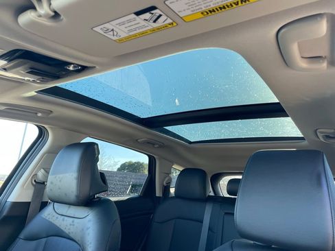 New 2026 Kia Sportage EX w/ EX Panorama Roof Package image 26