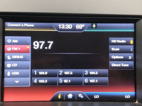 Used 2015 Ford Taurus Limited w/ Equipment Group 301A image 23