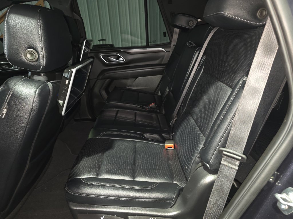 Used 2023 Chevrolet Tahoe LS AWD/4WD image 14