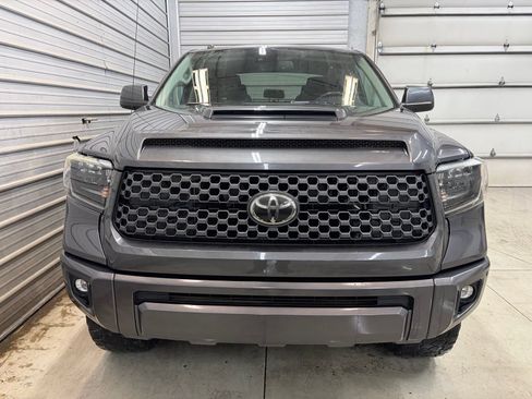 Used 2019 Toyota Tundra SR5 AWD/4WD image 2
