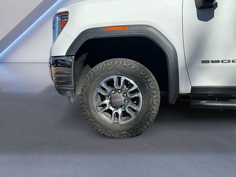 Used 2023 GMC Sierra 3500 SLE image 14