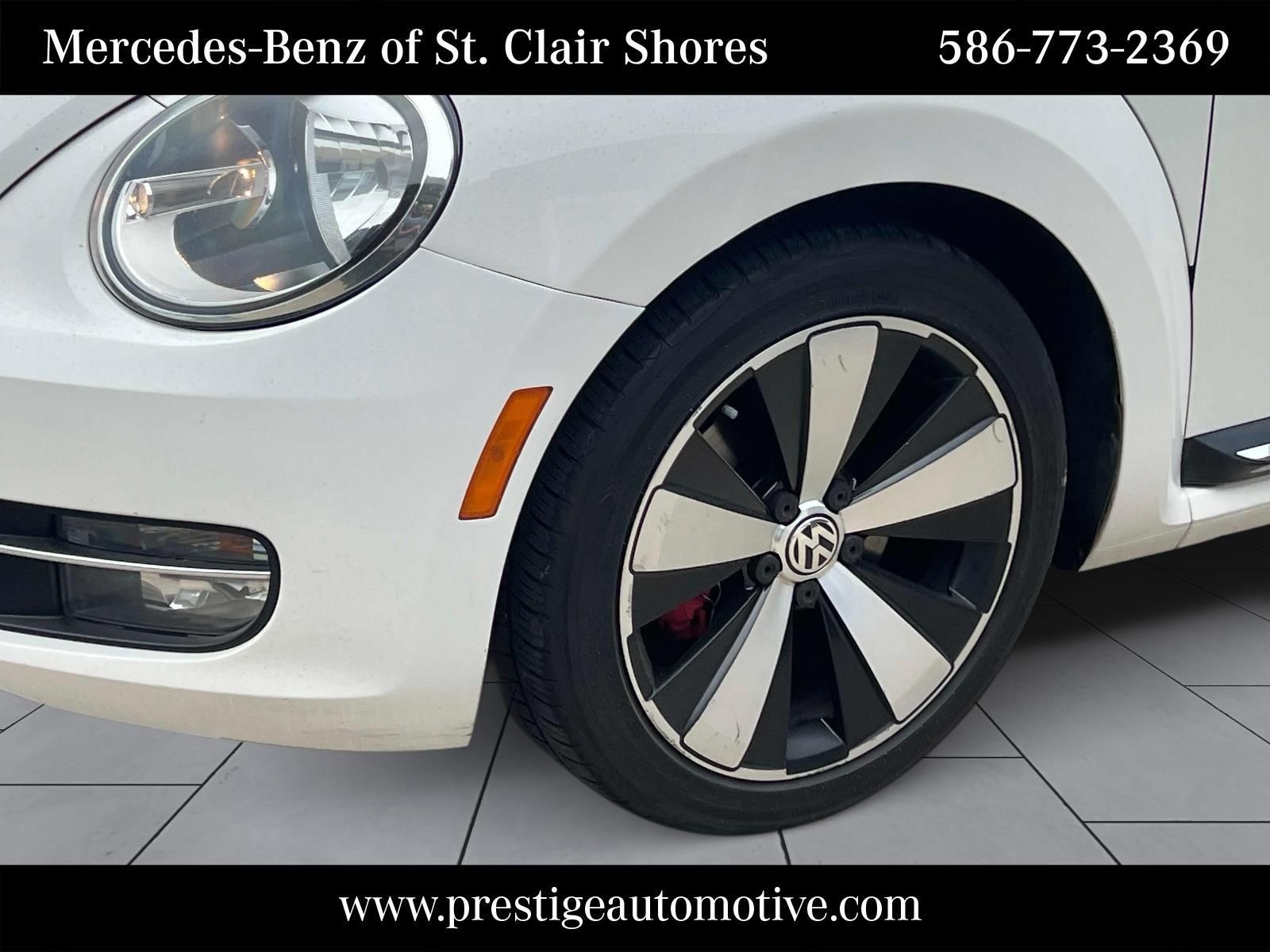 Used 2013 Volkswagen Beetle 2.0T FWD image 10