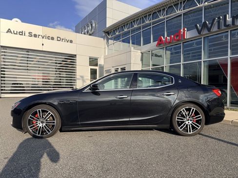 Used 2019 Maserati Ghibli S Q4 image 3