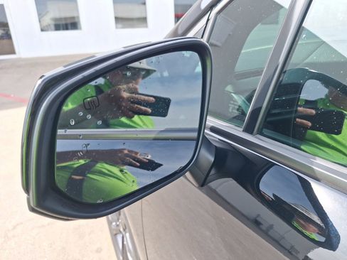 Used 2024 Toyota Sienna XLE Woodland Edition image 14