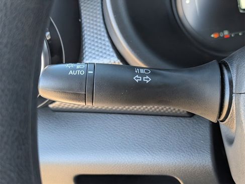 Certified 2023 Nissan Kicks SV image 21