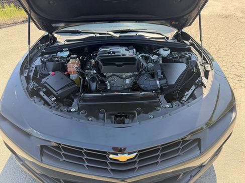 Used 2022 Chevrolet Camaro LT RWD image 25