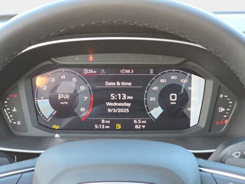 Certified 2025 Audi Q3 2.0T Premium w/ Convenience Package image 22