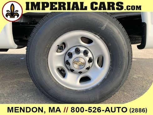 New 2025 Chevrolet Express 2500 Extended image 9