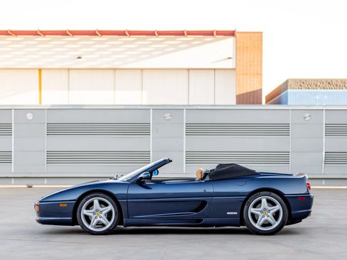 Used 1995 Ferrari F355 Spider RWD image 5
