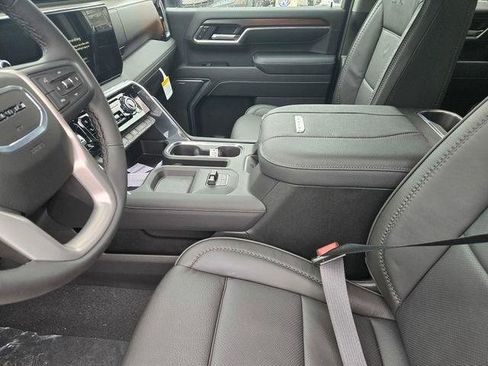 New 2026 GMC Sierra 3500 Denali w/ Denali Reserve Package AWD/4WD image 22
