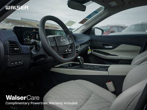 New 2026 Nissan Sentra SL w/ Floor Mat Package FWD image 16