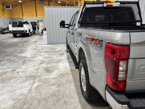 Used 2020 Ford F250 XLT w/ XLT Value Package AWD/4WD image 9
