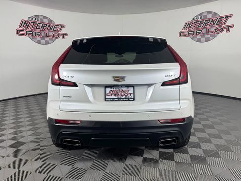Used 2019 Cadillac XT4 Luxury w/ Cold Weather Package image 6