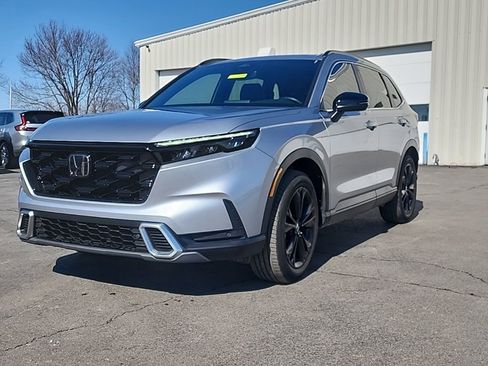 Certified 2023 Honda CR-V Sport Touring image 3